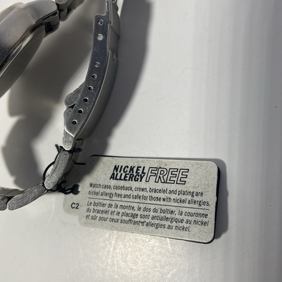 Roots Boyfriend Analog Wristwatch of Nickel Free Stainless Steel - Picture 7 of 10